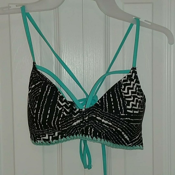 SO bikini top - Picture 1 of 2